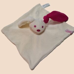 Tutpop met gekleurd oor